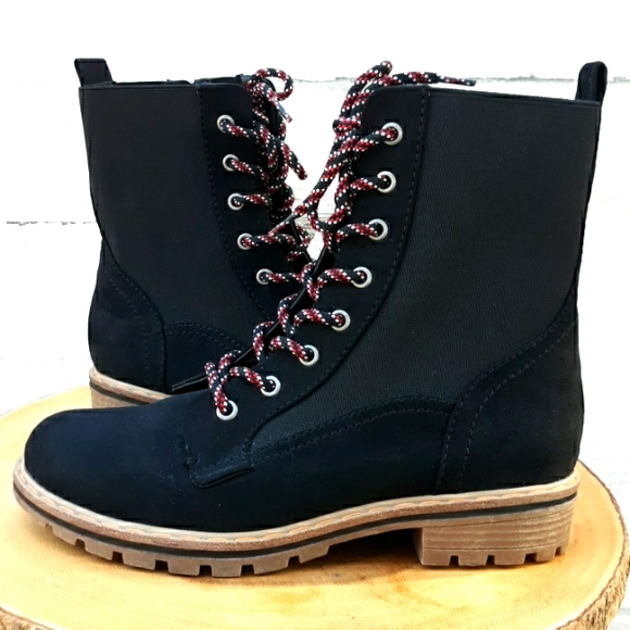 SM New York Shoes - NWOT SM NEW YORK SPRUCE BOOTS